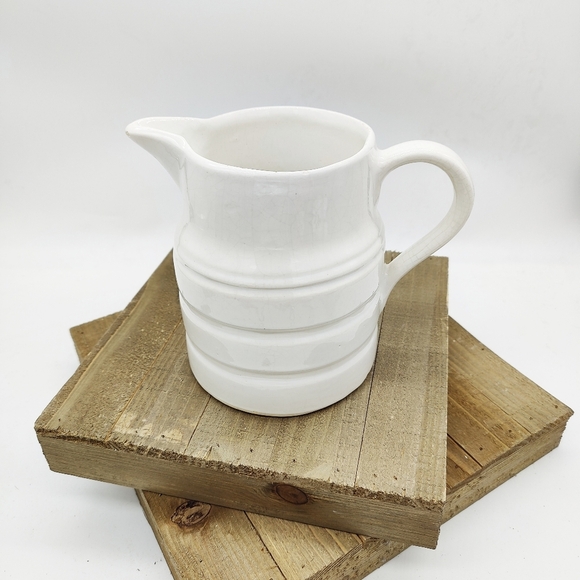 Vintage Minimalist Pitcher / Looks Like Pottery Barn - Picture 1 of 8